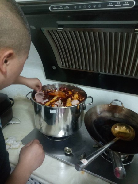 渝特火锅研究所学员技术培训